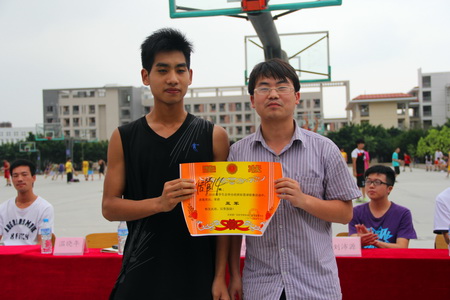 激情夏日联谊,引爆篮球魅力—记信息工程学院2010级班级篮球联谊赛