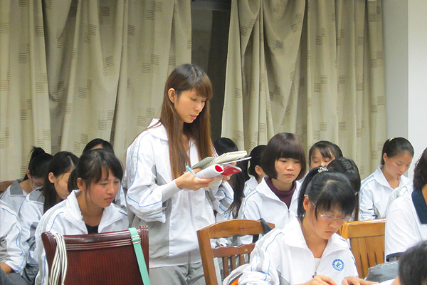 信息工程学院第十七期党员发展对象培训之第二次讨论课
