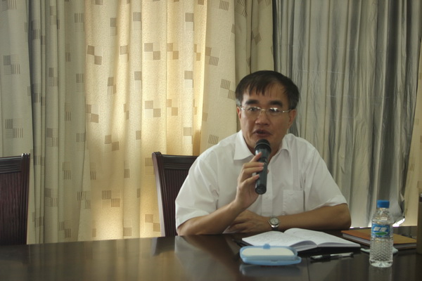 践行群众路线 促进教研双发展——信息工程学院召开深入开展群众路线教育实践活动暨新学期工作部署会议