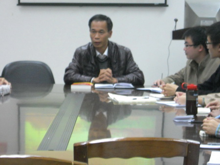 信息工程学院2011级举行学习十八大精神座谈会