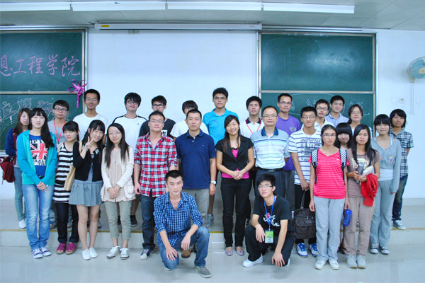 学党章,树新风,喜迎十八大----记信息工程学院09级学生党支部系列活动
